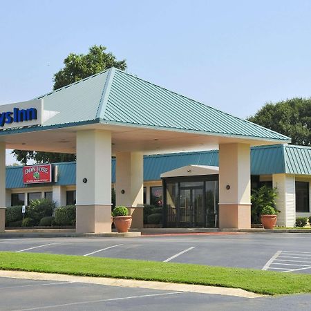 Days Inn By Wyndham Forrest City Eksteriør bilde